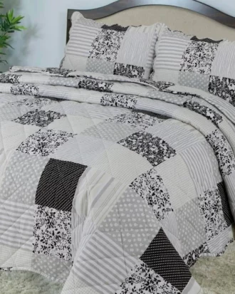Mountain Daisy Quilted Bedspread Set